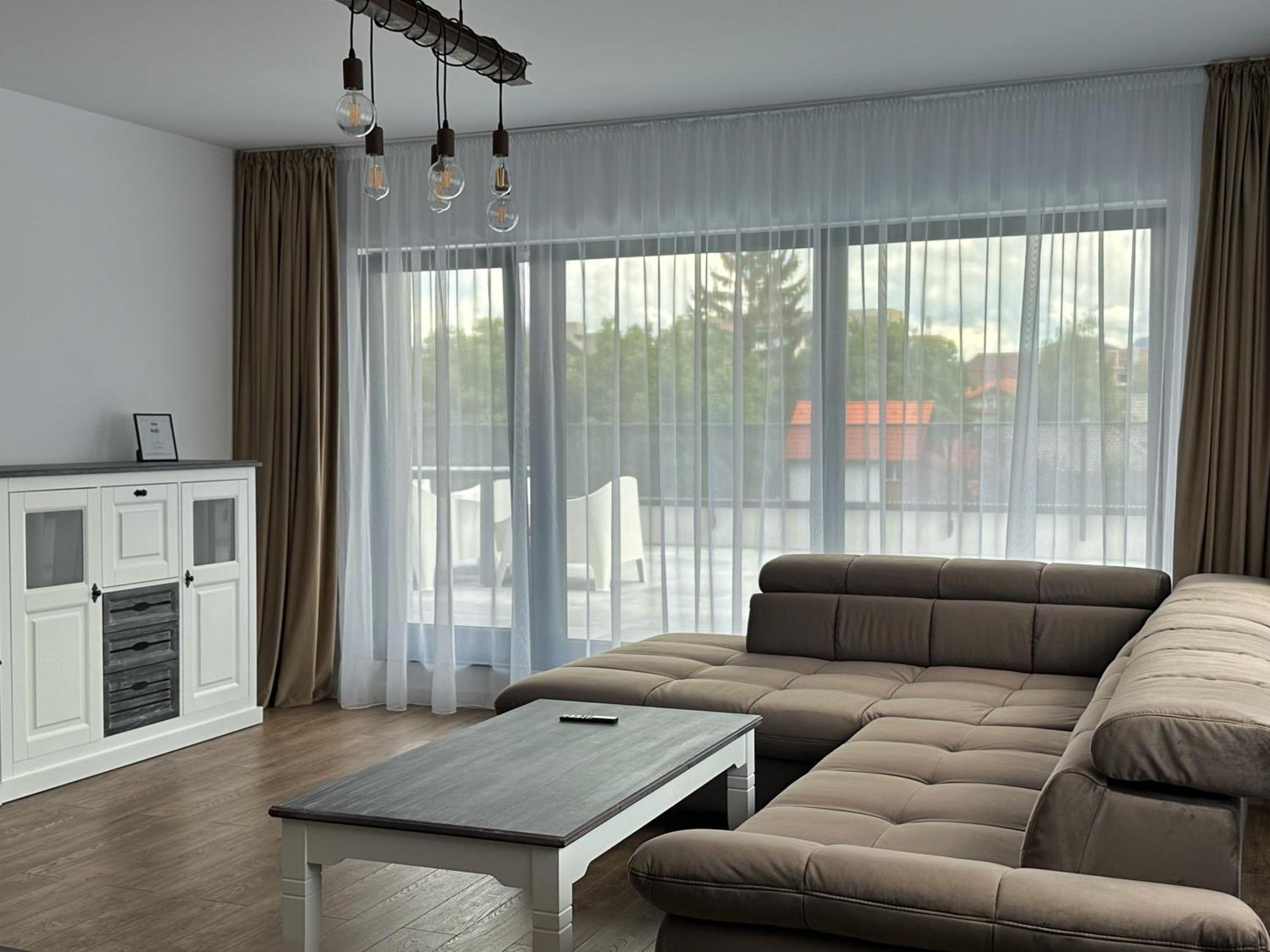 Koa - Aparthotel Braşov Buitenkant foto
